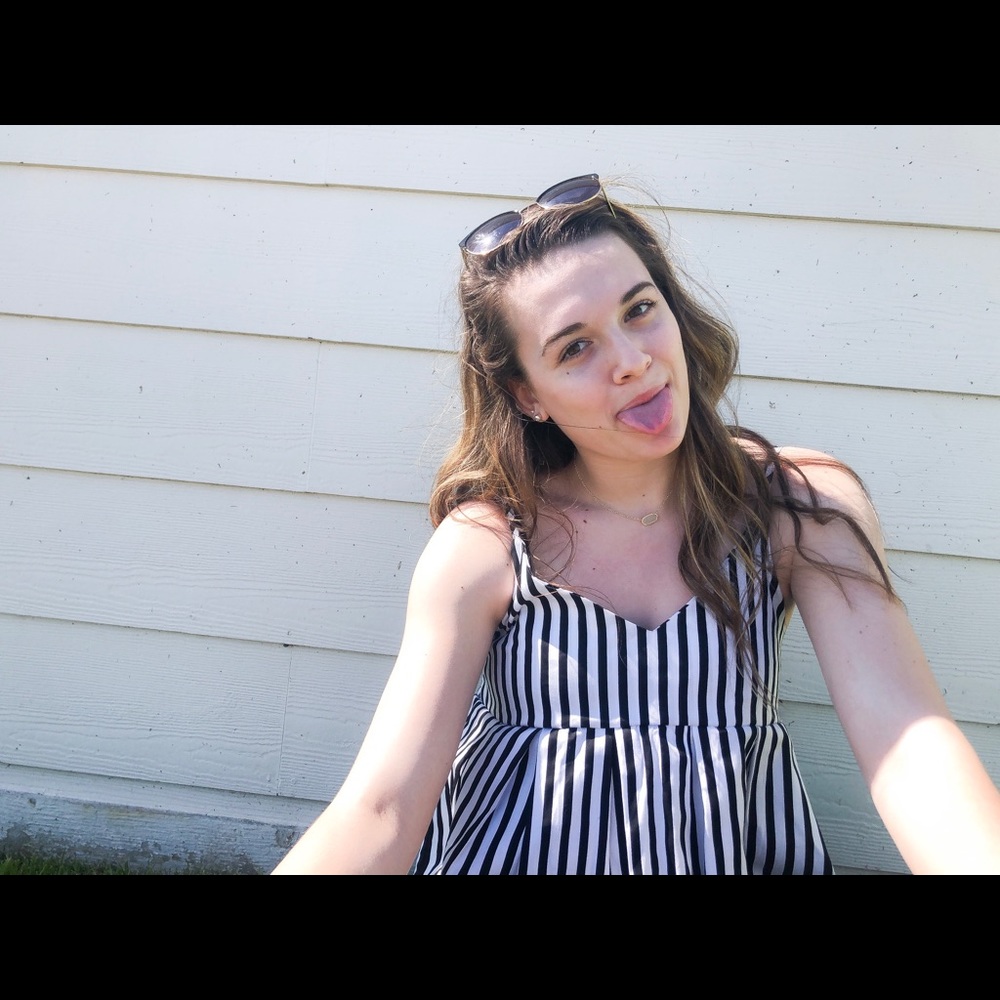 Meet your Posher, Hannah